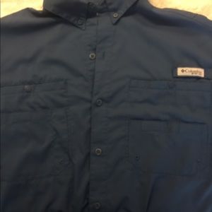 Columbia fishing shirt